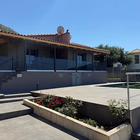 Athina Villa Angon